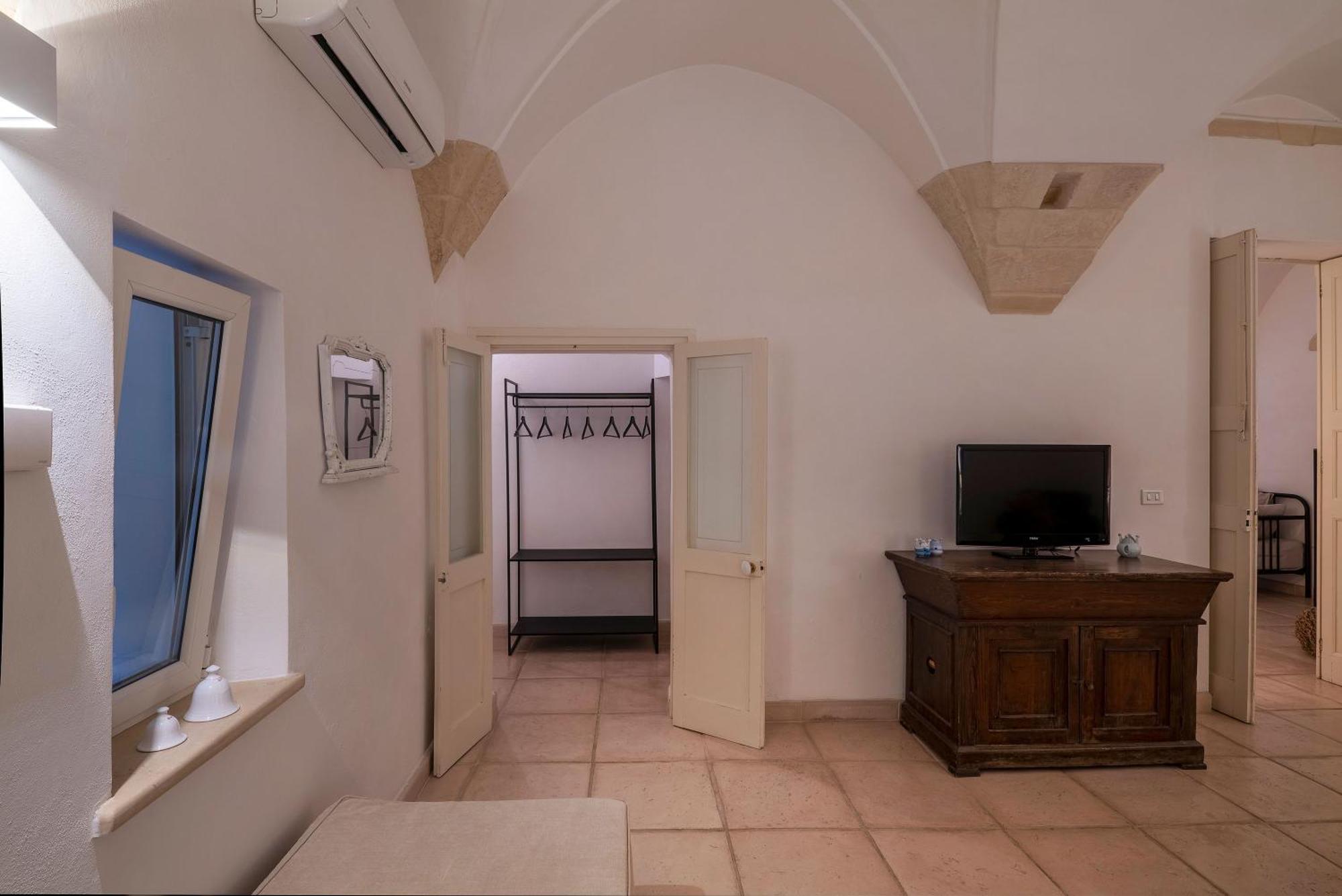 Corte Dei Romiti Apartment - Lecce Selection Ngoại thất bức ảnh
